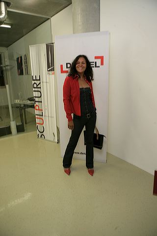 _p2j6090.jpg