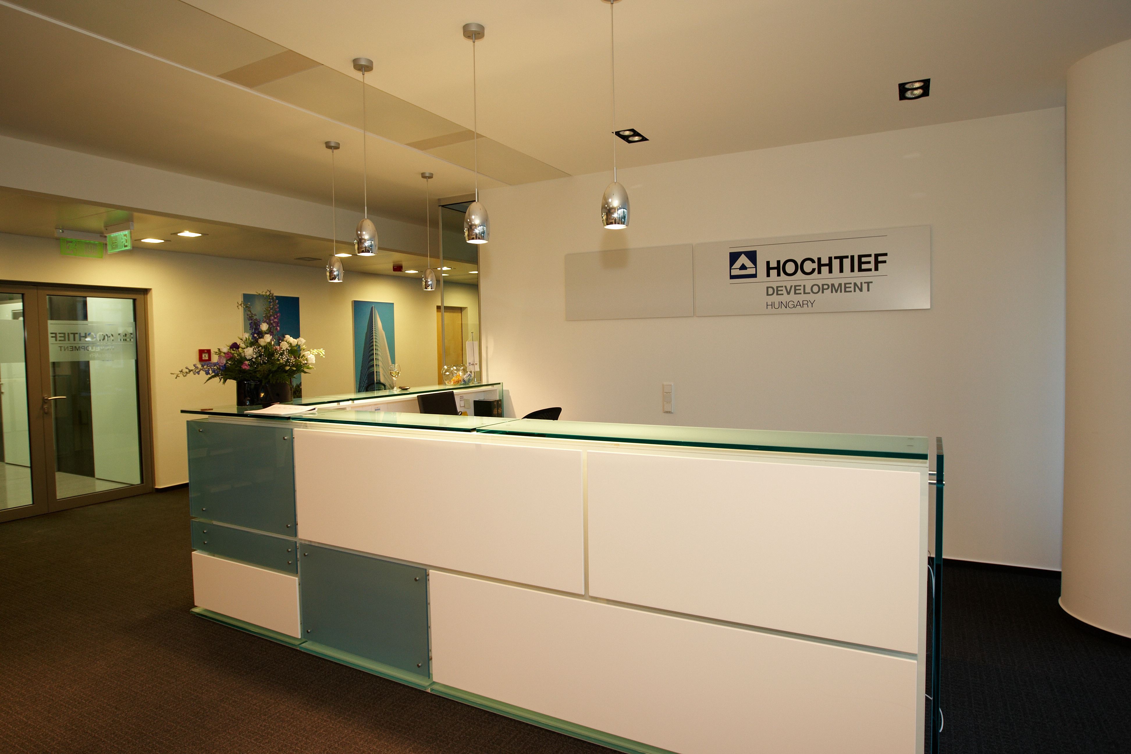 hochtief.jpg