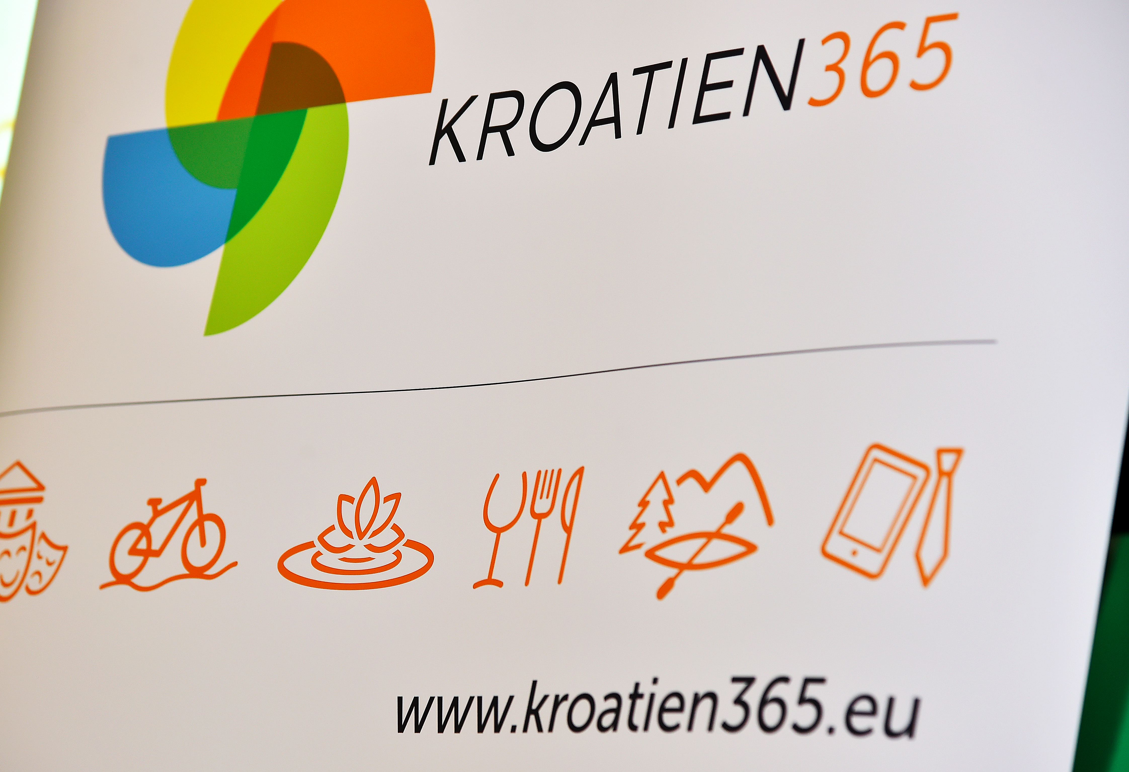 kroatien_365_logo.jpg