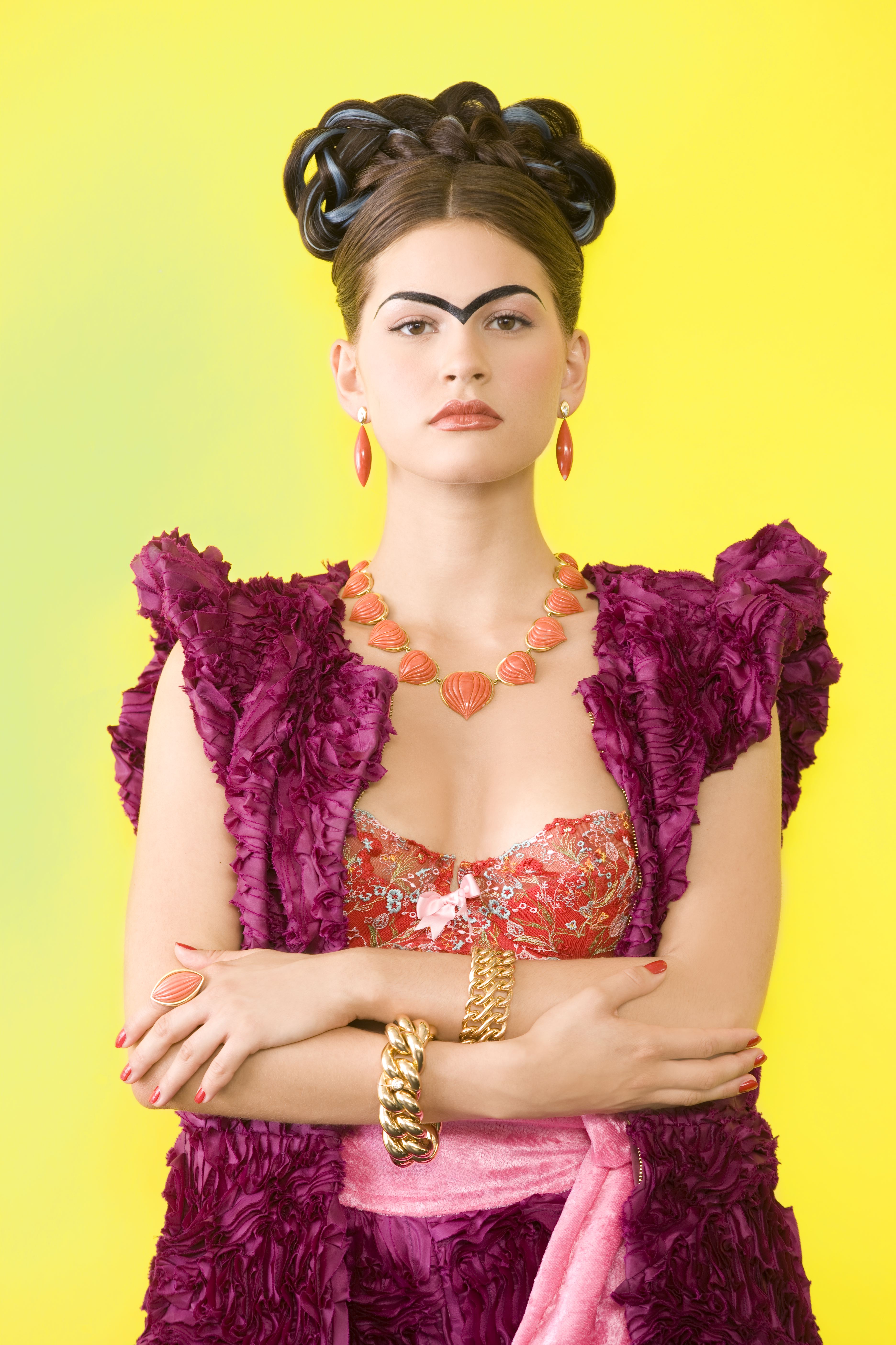 frida_in_fashion_brugger_02.jpg