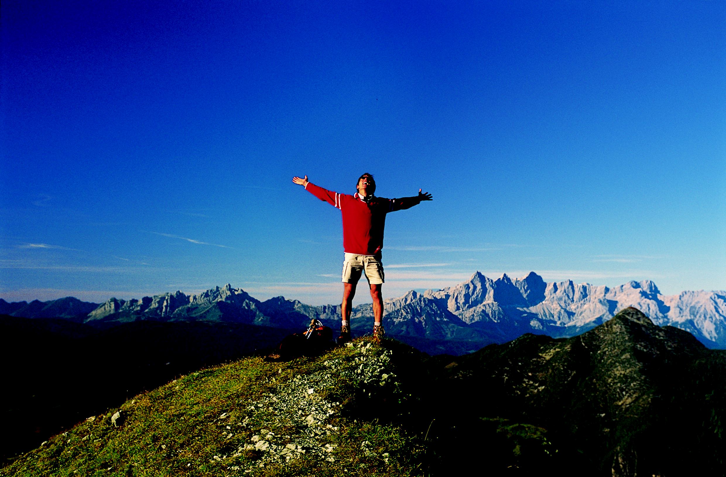 wandern_berg_2.jpg