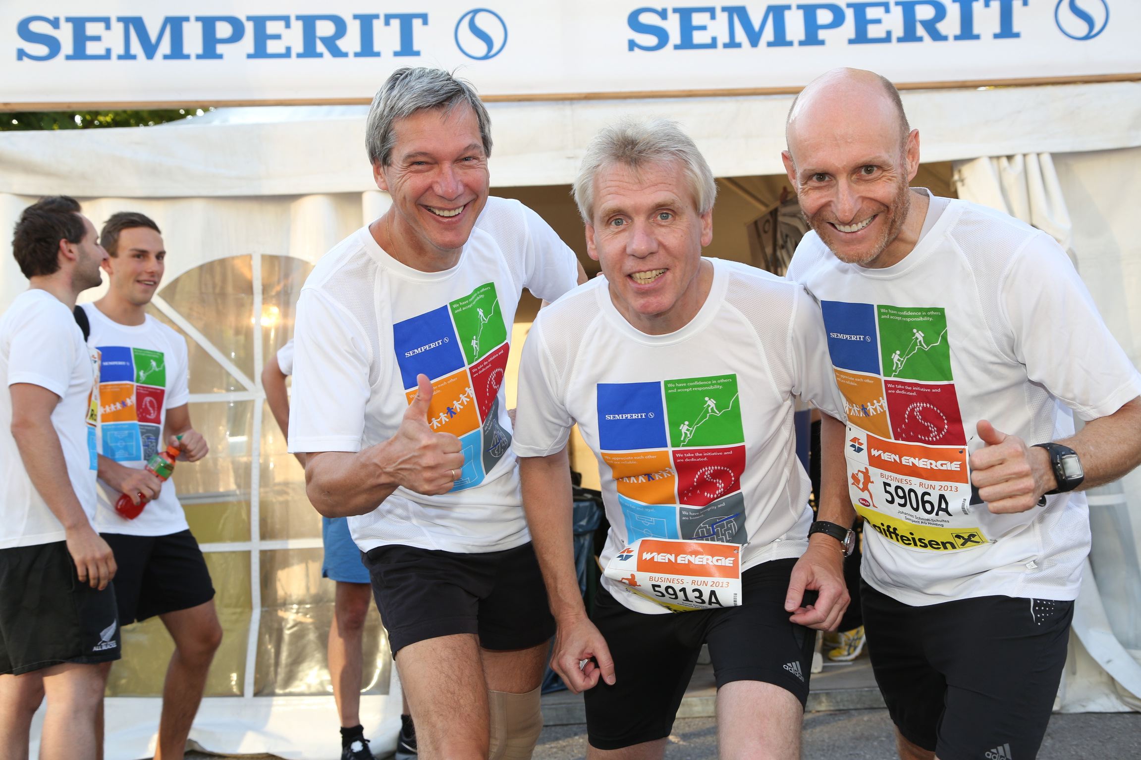 012_20130905_businessrun.jpg